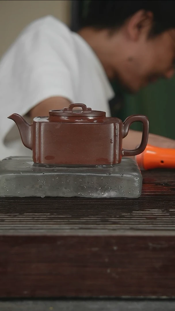 茶壶紫砂容量330CC112号