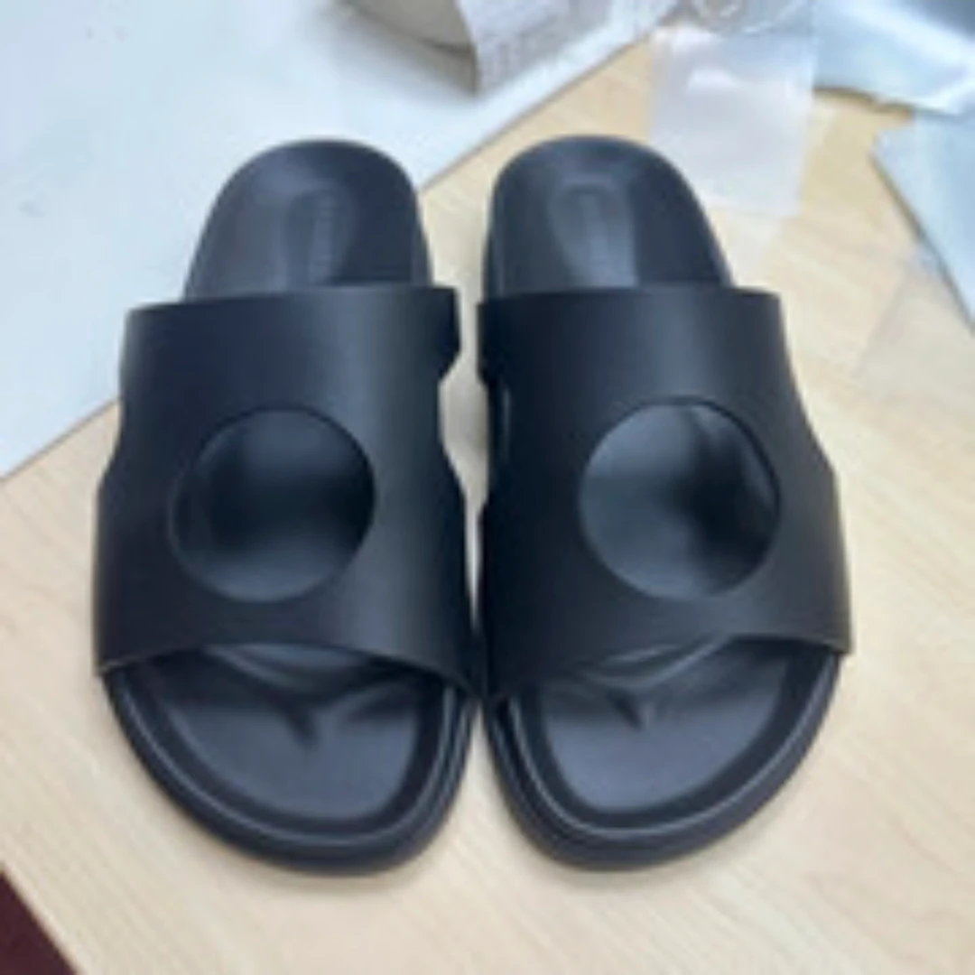 未使用 Celine/思琳 Hermes 凉鞋36.5