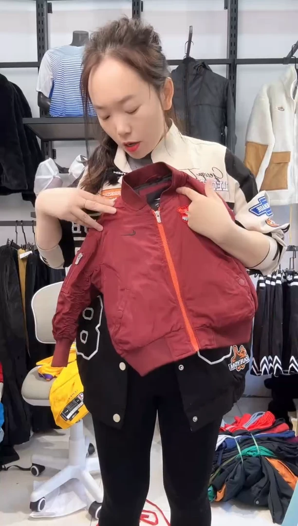 2044  编码  瑕疵直播间过款为准 尺码100