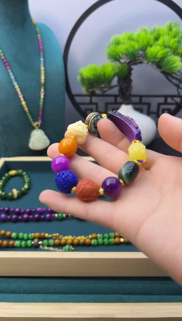 【闪购商品】苏纪石（舒俱来）手链14K金镶嵌S06