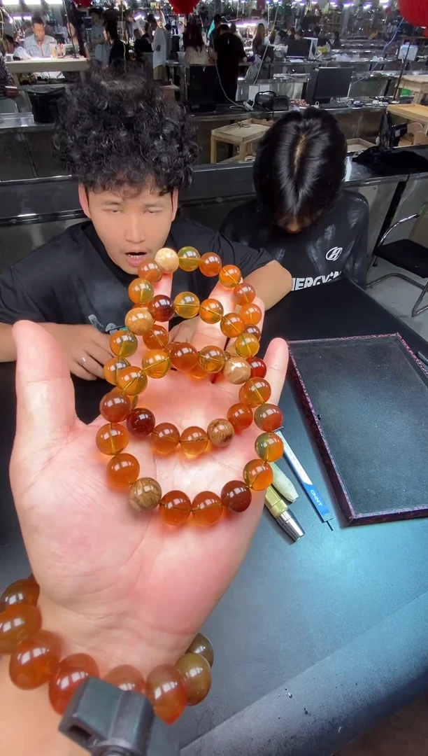 未镶嵌琥珀手串卡13+ 多宝手串多样性发其一