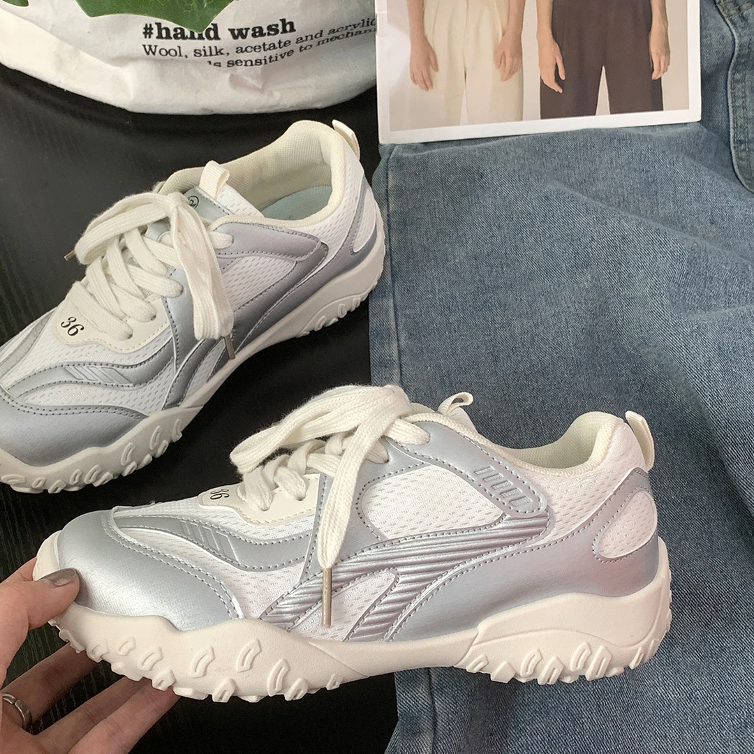 果果家2025年夏季银色休闲运动女小众百搭鞋子港风时尚学生老爹鞋