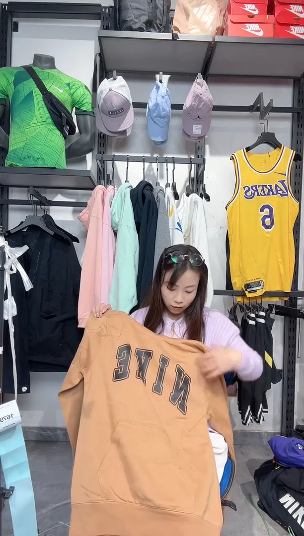 1674 编码 瑕疵款直播间过款为准 尺码