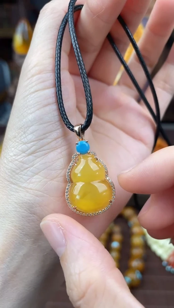 裸石琥珀未镶嵌多样性发货1，假一赔4