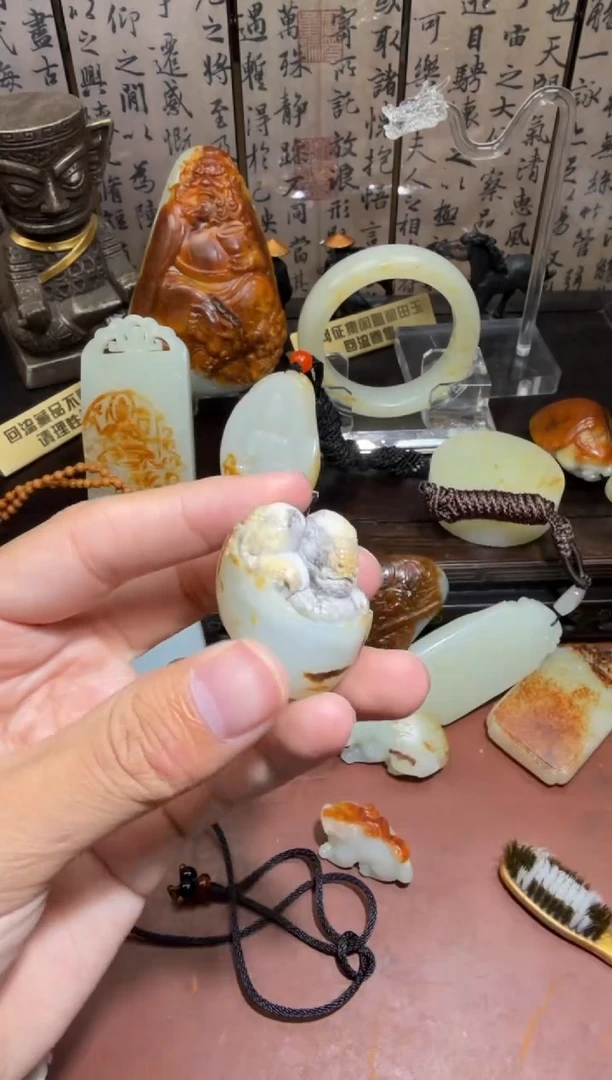 未镶嵌和田玉挂件和田玉