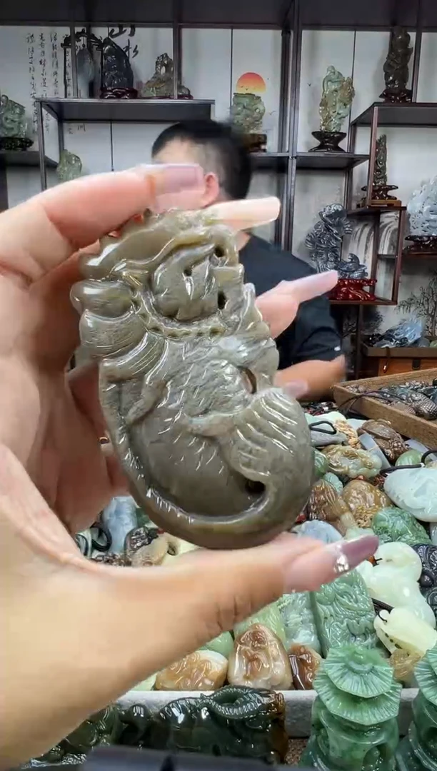 未镶嵌和田玉摆件110