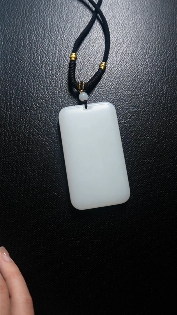 颈饰未镶嵌和田玉无事牌