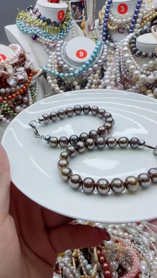 淡水珍珠未镶嵌颈饰1