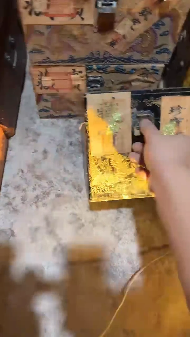 木闪电购链接精品摆件小四龙闷