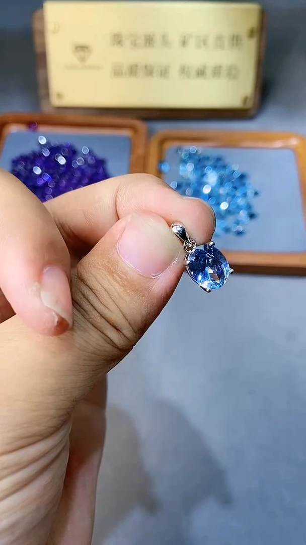 【闪购商品】海蓝宝石颈饰银S925镶嵌21