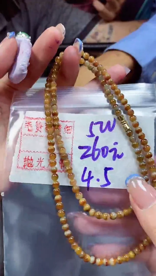 定制翡翠未镶嵌天然缅甸翡翠毛A货 货需精细抛光多样性发货