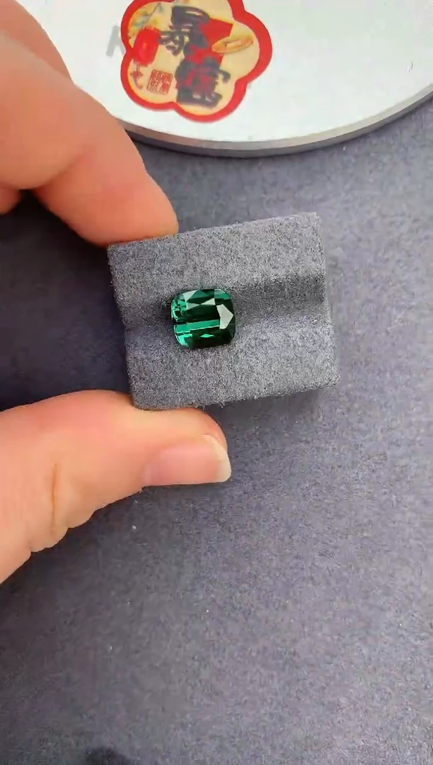 【闪购商品】碧玺裸石未镶嵌3.4ct绿碧玺