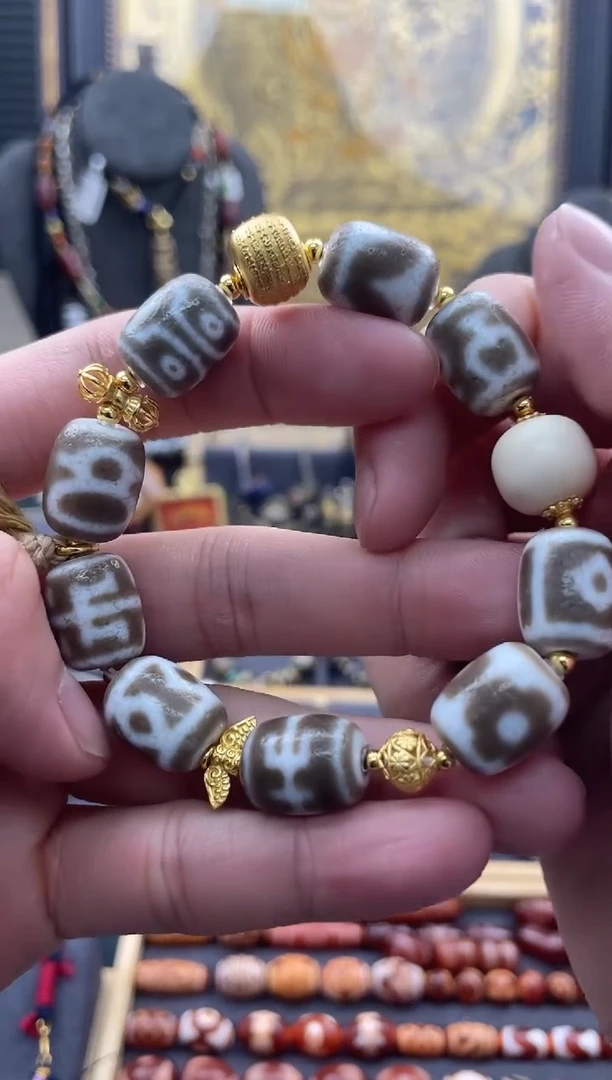 未镶嵌颈饰玛瑙/玉髓高品天缘雪域白手串