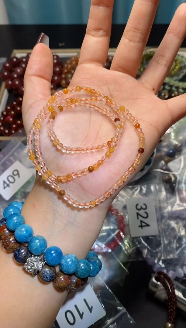 【闪购商品】水晶手串未镶嵌红兔毛编号110