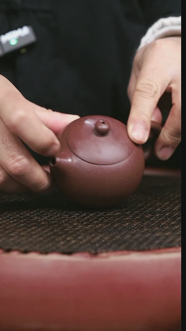 茶壶紫砂7号底槽清西施140CC微微暇