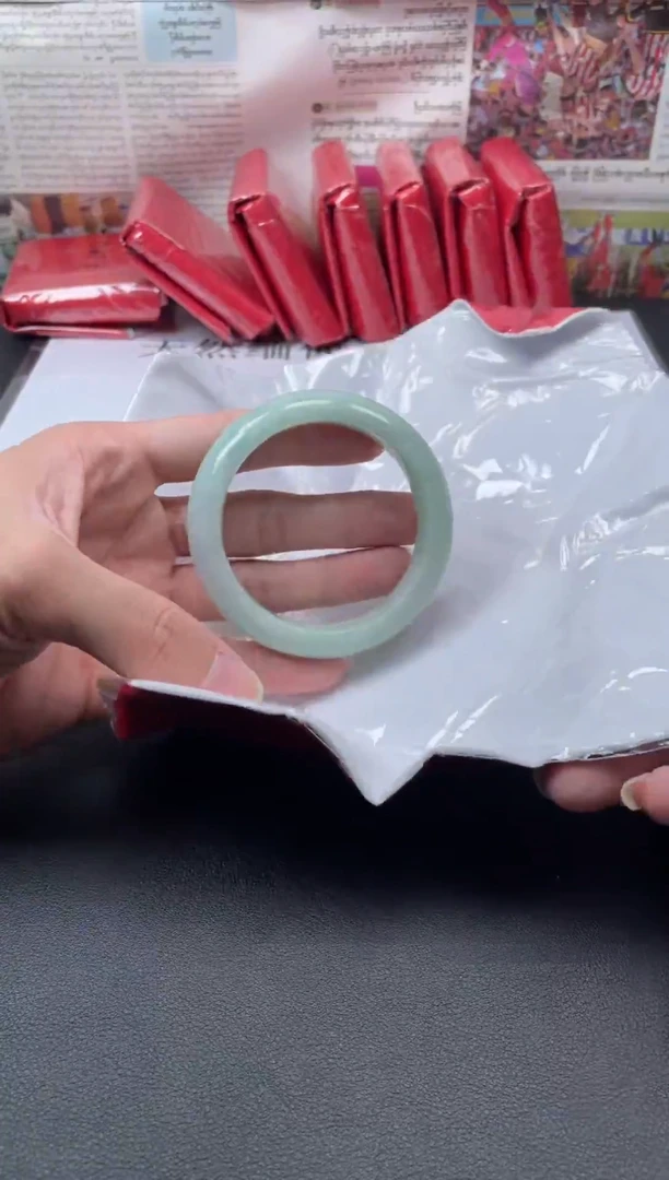 未镶嵌手镯翡翠998