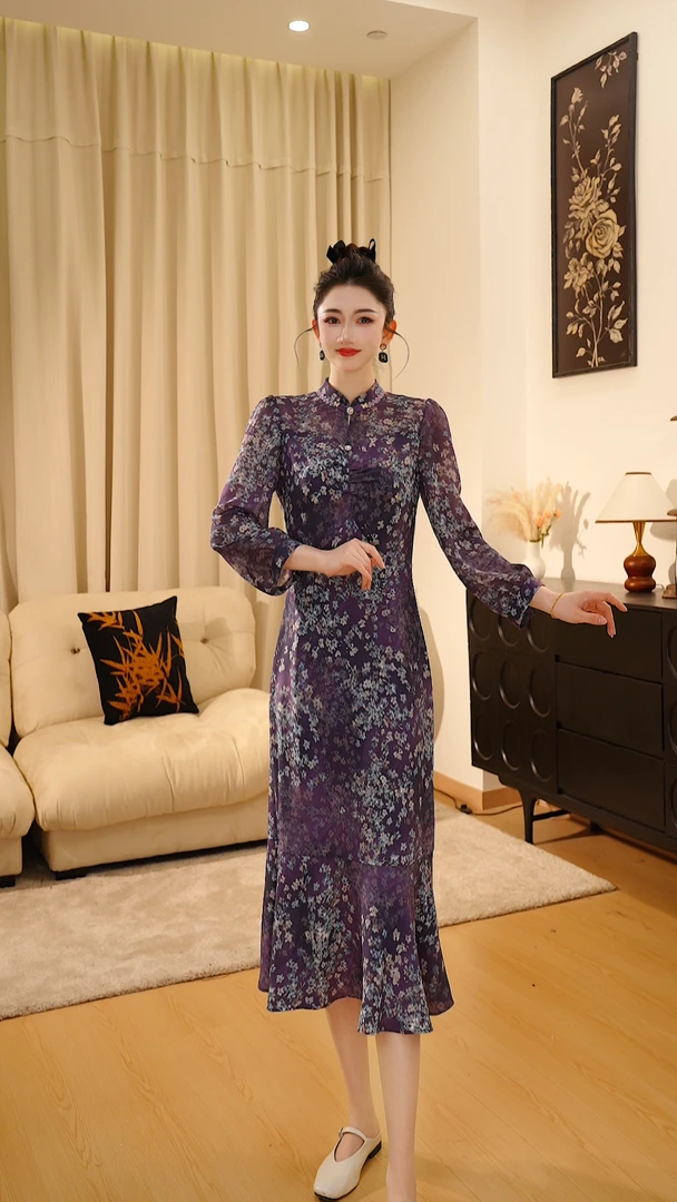 【LC】春秋新款连衣裙百搭法式收腰显瘦设计感小众轻奢气质DLS0022