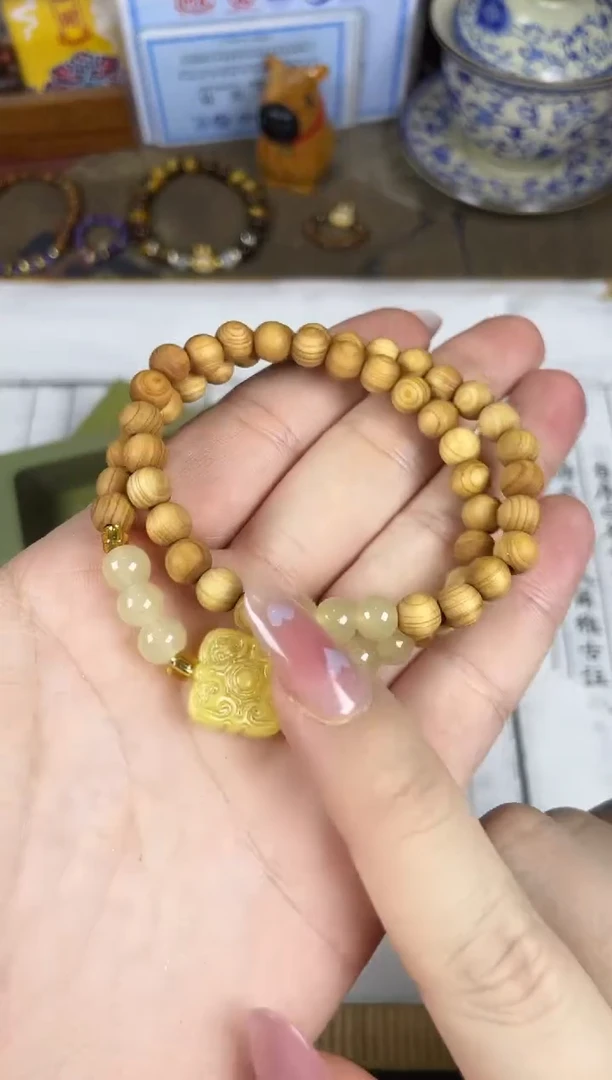 非洲檀香手串/手链菩提木质玉石手串/多发性其一/不带盒子