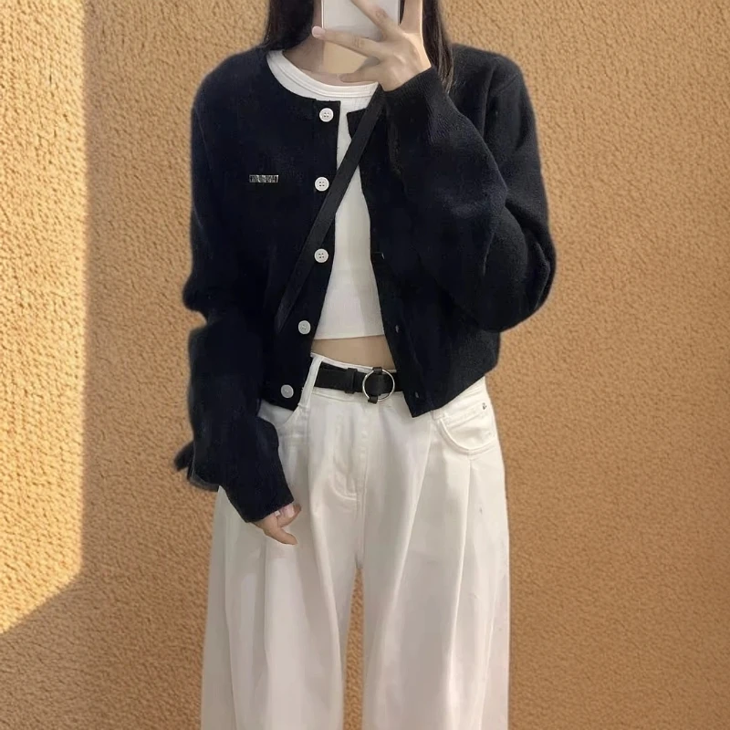 新春2025潮流黑色内搭针织衫开衫女慵懒风宽松毛衣外套短款上衣