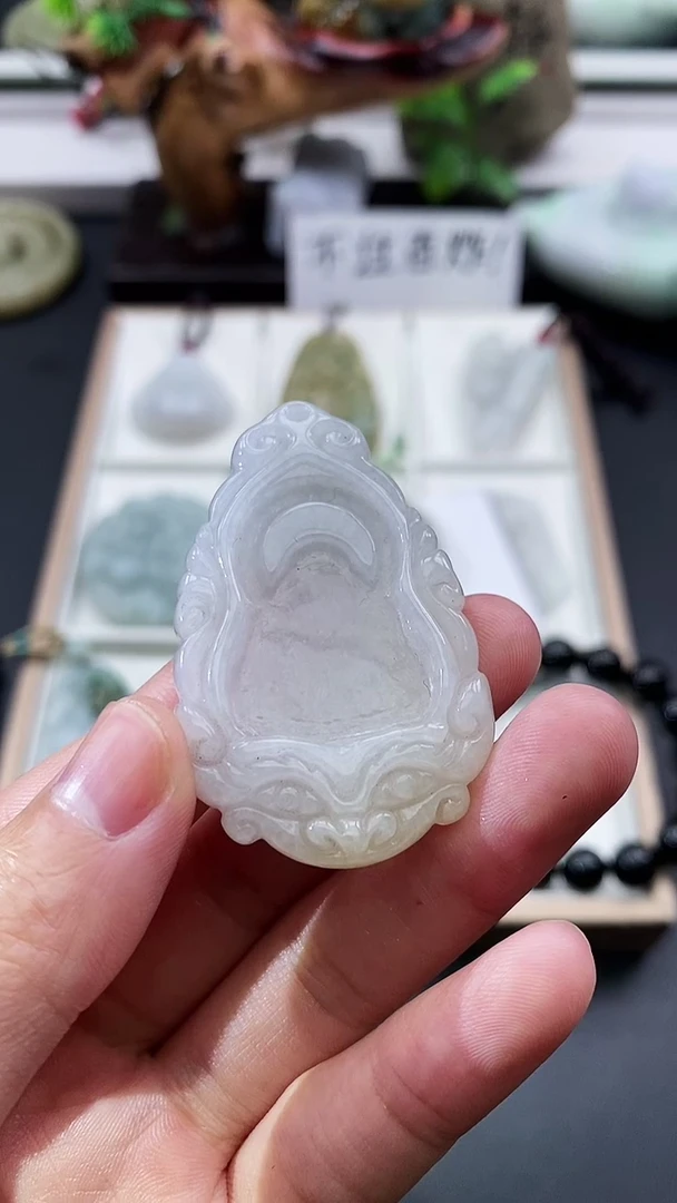 颈饰未镶嵌翡翠天然缅甸A货翡翠