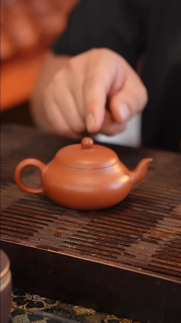 茶壶紫砂全手 大红袍  梨型 140cc
