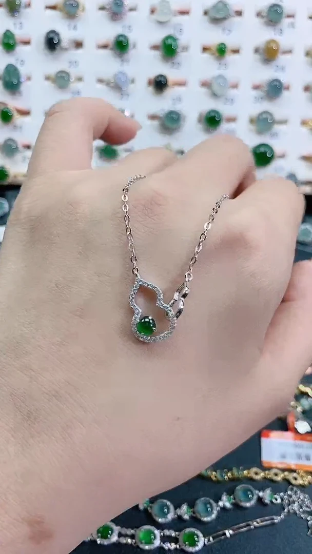 颈饰银S925镶嵌翡翠天然翡翠
