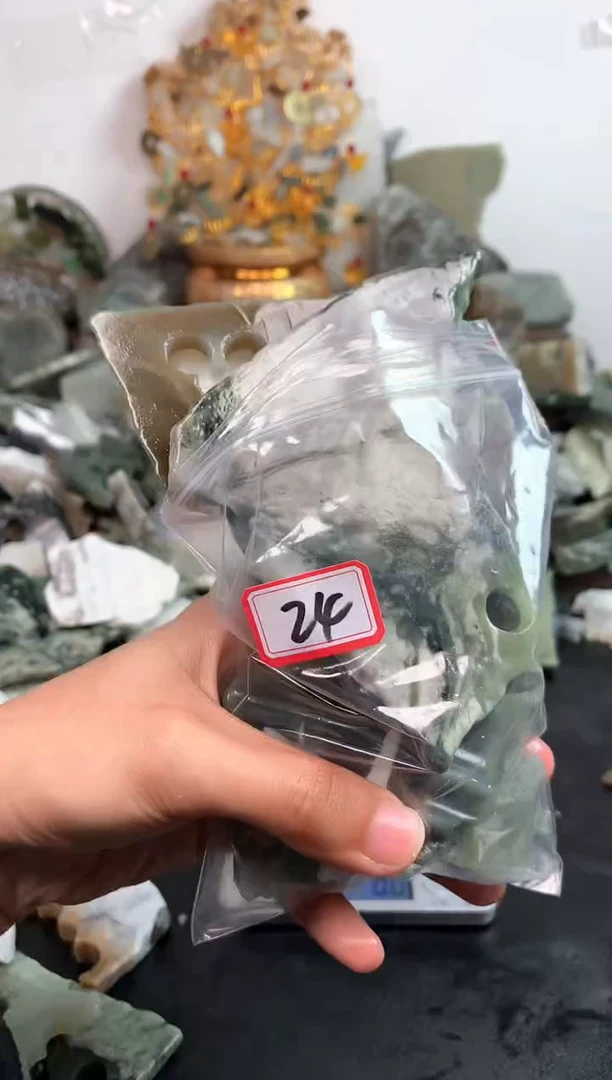 未镶嵌和田玉摆件24