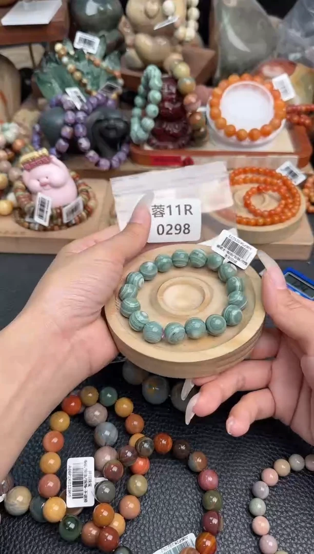 石英质玉未镶嵌手链11R0298