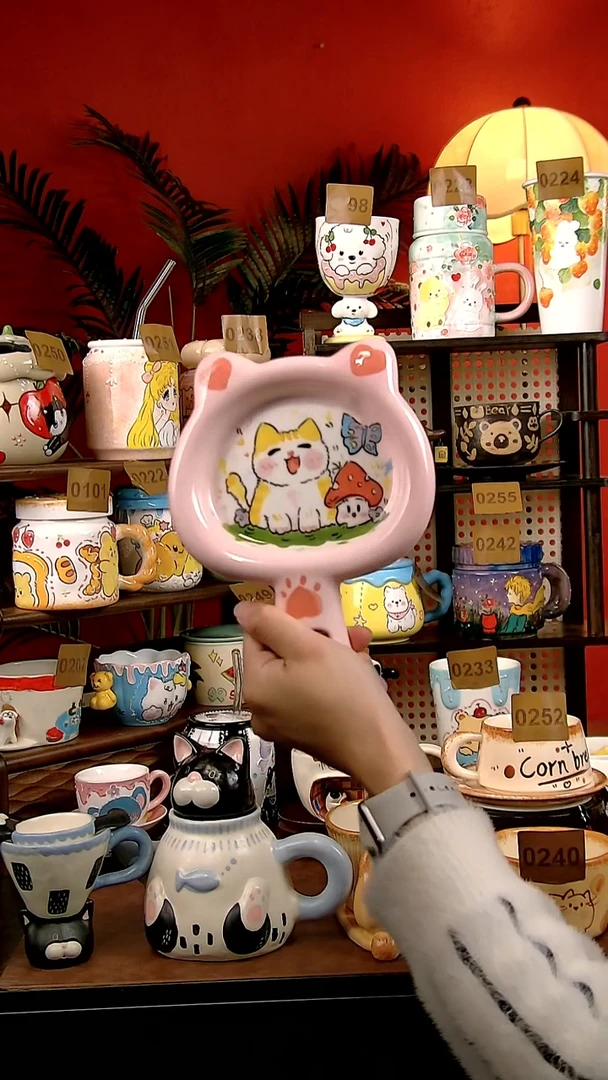 盘瓷DIY景德镇创意陶瓷手工手绘卡通风小猫辅食盘