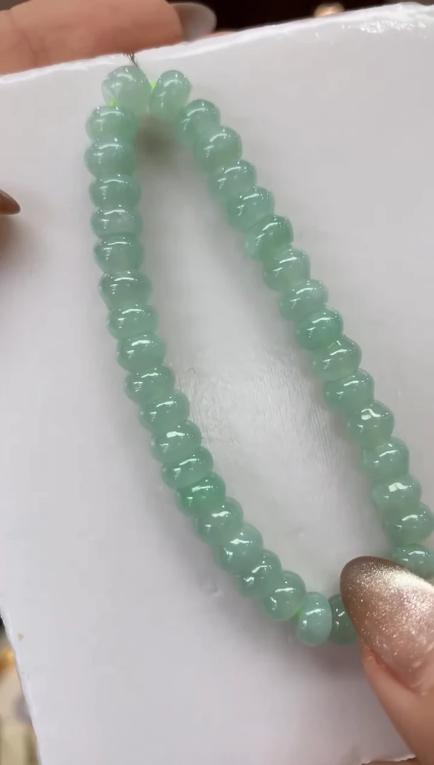 未镶嵌手串翡翠手串