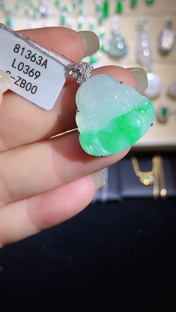 翡翠18K金镶嵌吊坠(不含链)L0369多样性发其一