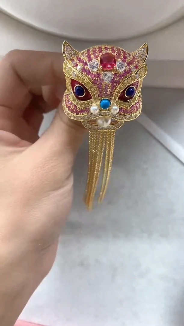 未镶嵌胸饰海水珍珠1