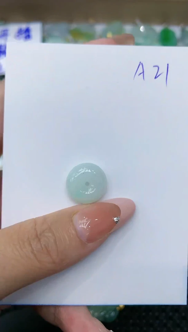 【闪购商品】翡翠颈饰未镶嵌111111111