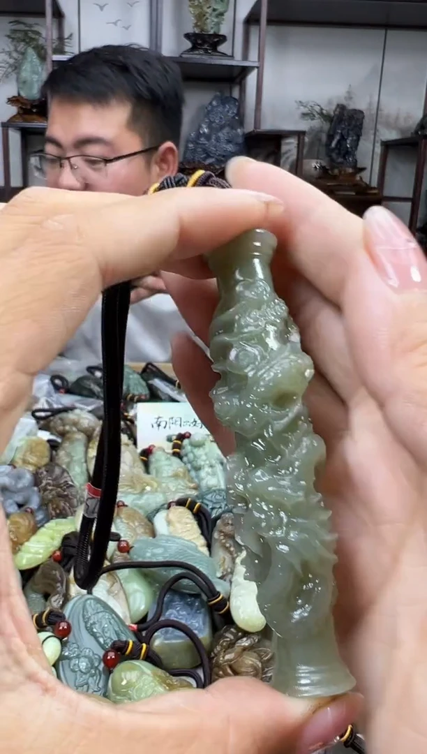 和田玉未镶嵌把件1