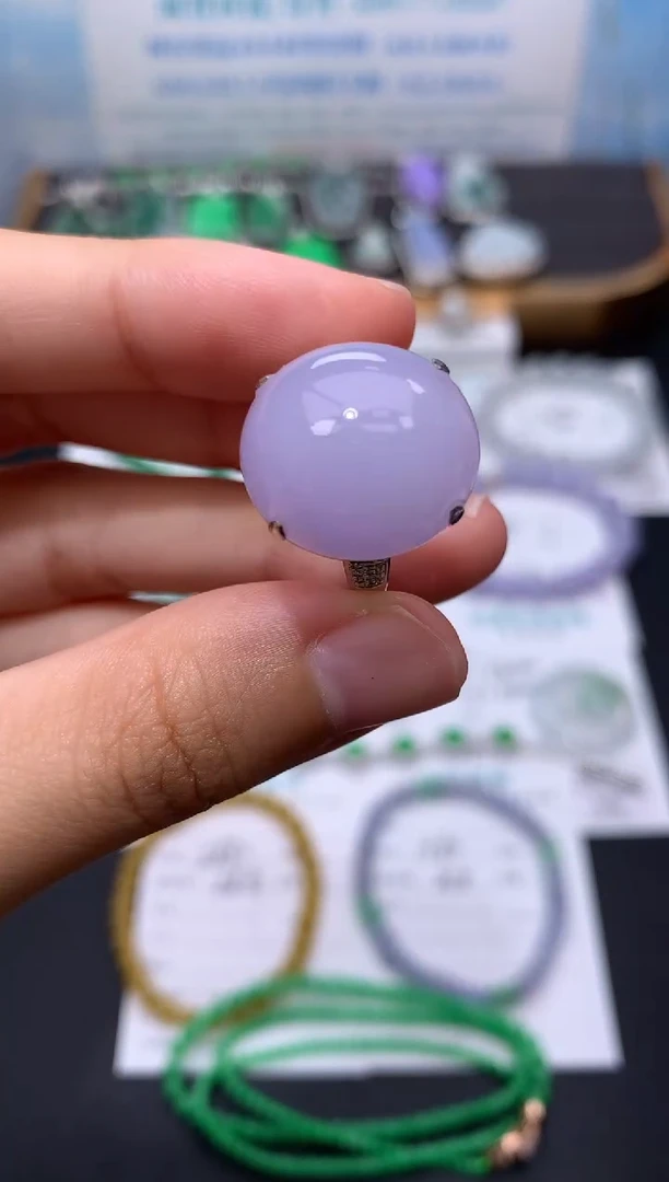 翡翠18K金镶嵌颈饰模式推广期48小时鉴赏期