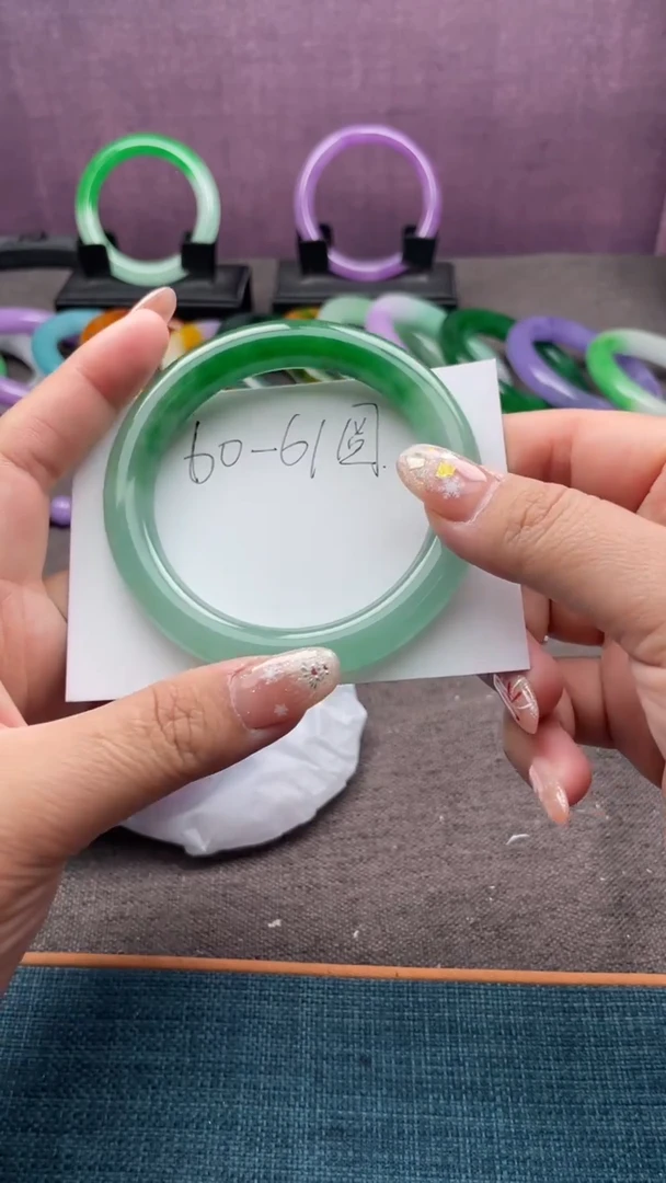 非金属仿水晶手镯