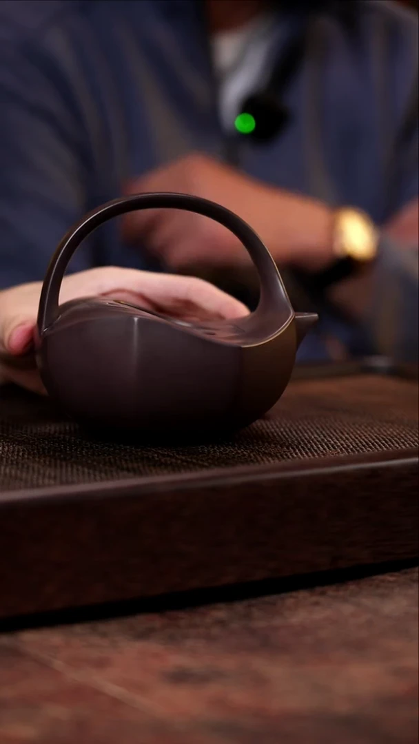 无极提梁 90年代纯紫老泥 310cc