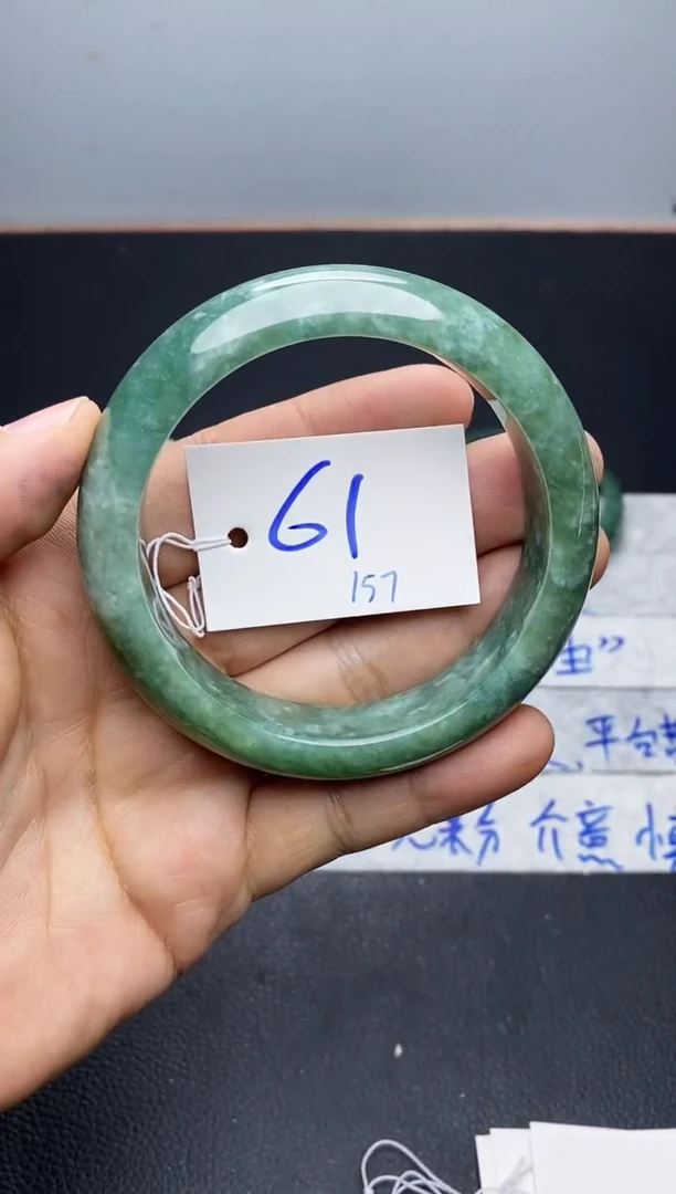 未镶嵌手镯翡翠157