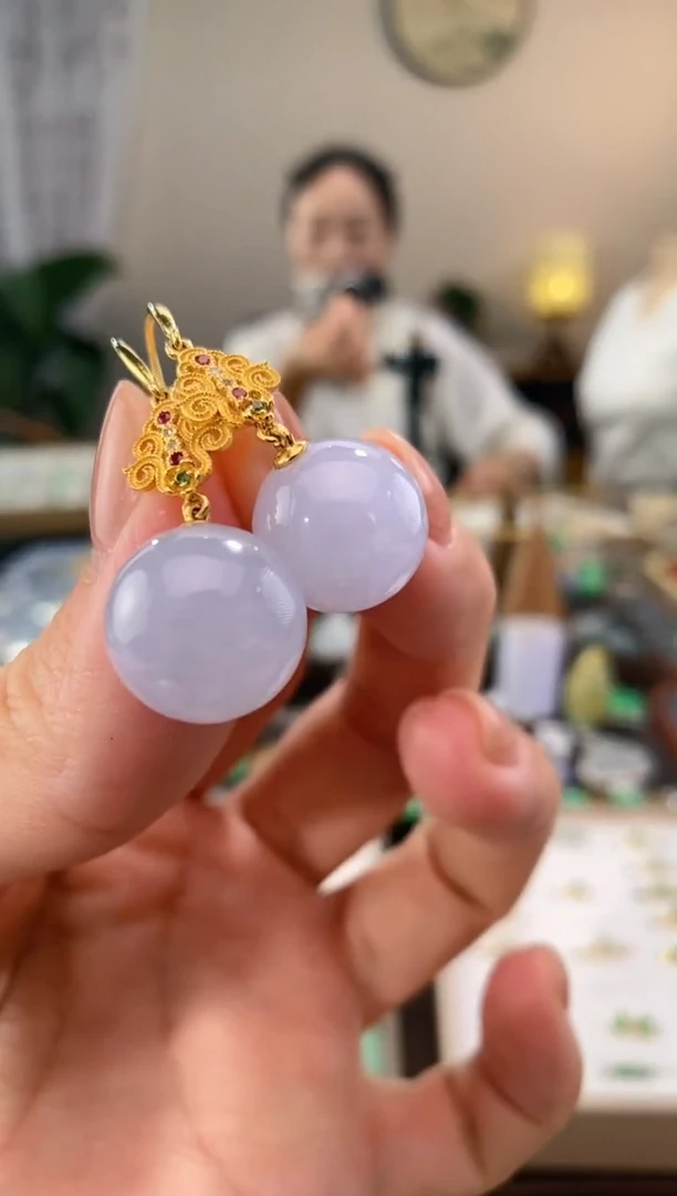 翡翠18K金镶嵌吊坠(不含链)耳饰一对