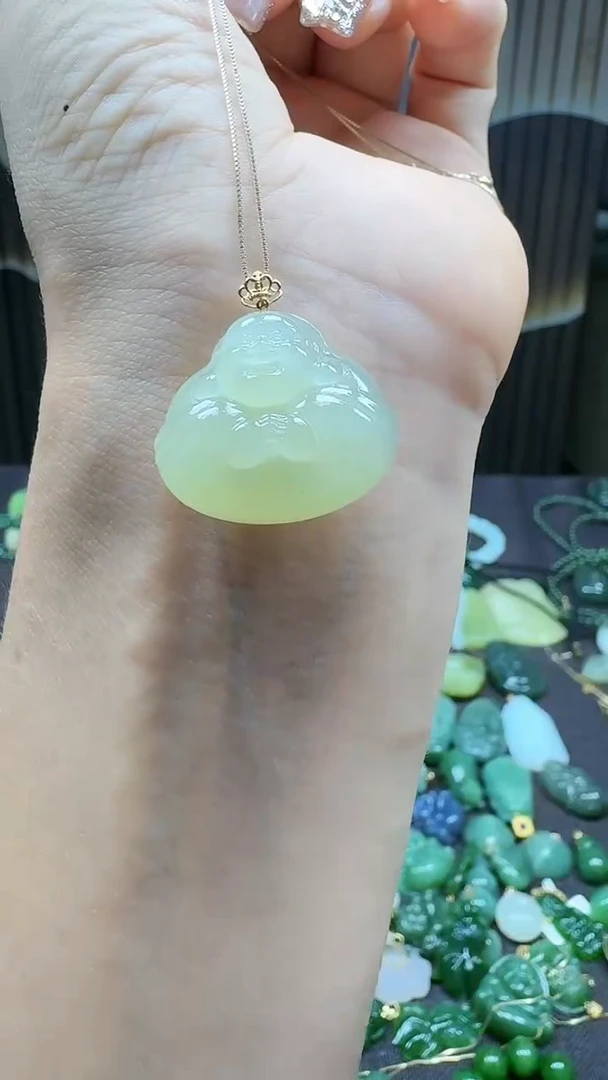 和田玉18K金镶嵌吊坠(不含链)1