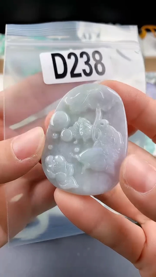 颈饰未镶嵌翡翠颈饰未镶嵌缅甸天然翡翠吊坠