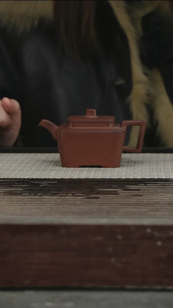 茶壶紫砂88号190CC