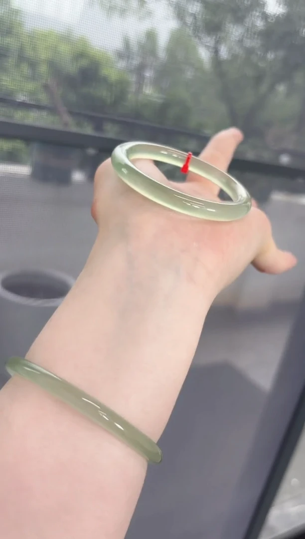 手镯玛瑙/玉髓未镶嵌54圈