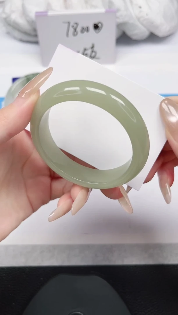 未镶嵌手镯石英岩玉67-53.9