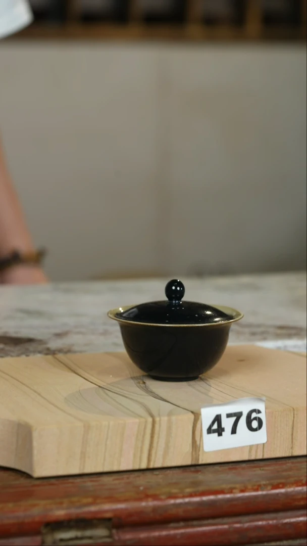 瓷片妮****?标题标题标题标题