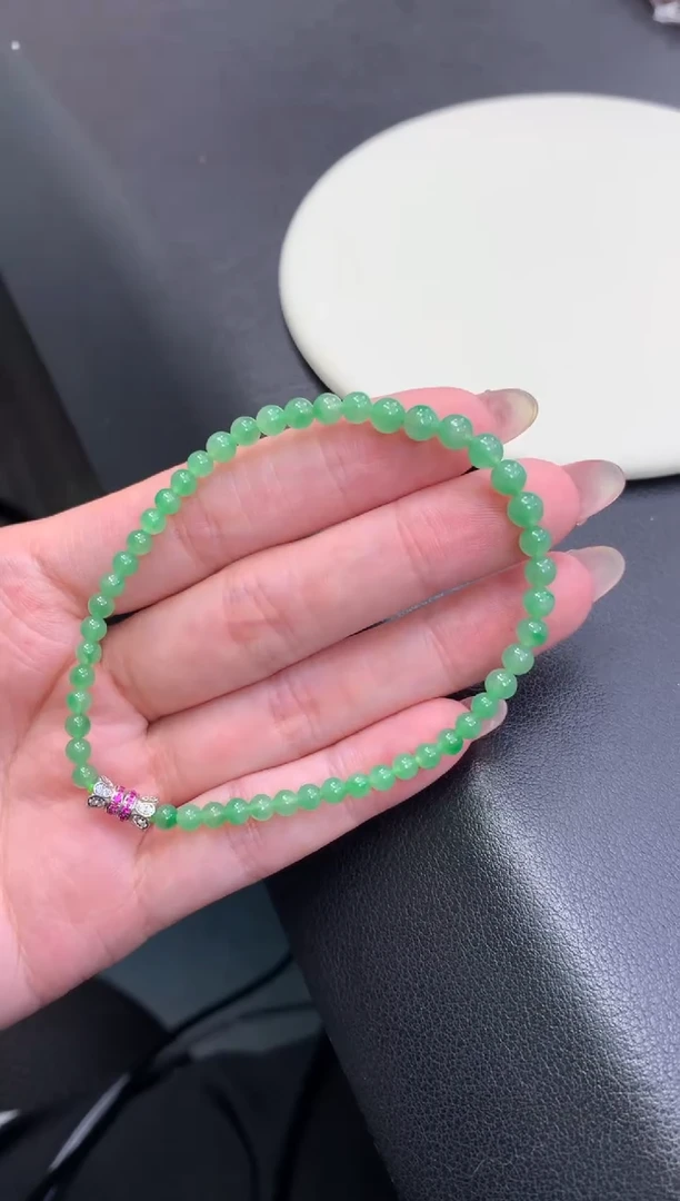 未镶嵌定制翡翠48小时鉴赏期 退货不扣服务费