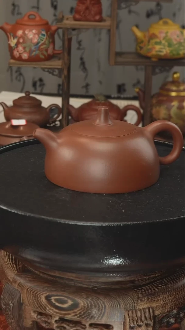 茶壶紫砂景**人半月