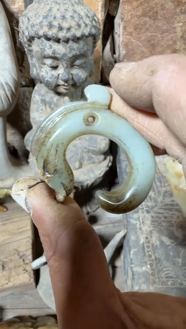 未镶嵌岫岩河磨玉（透闪石质玉）挂件注*中玉器555555