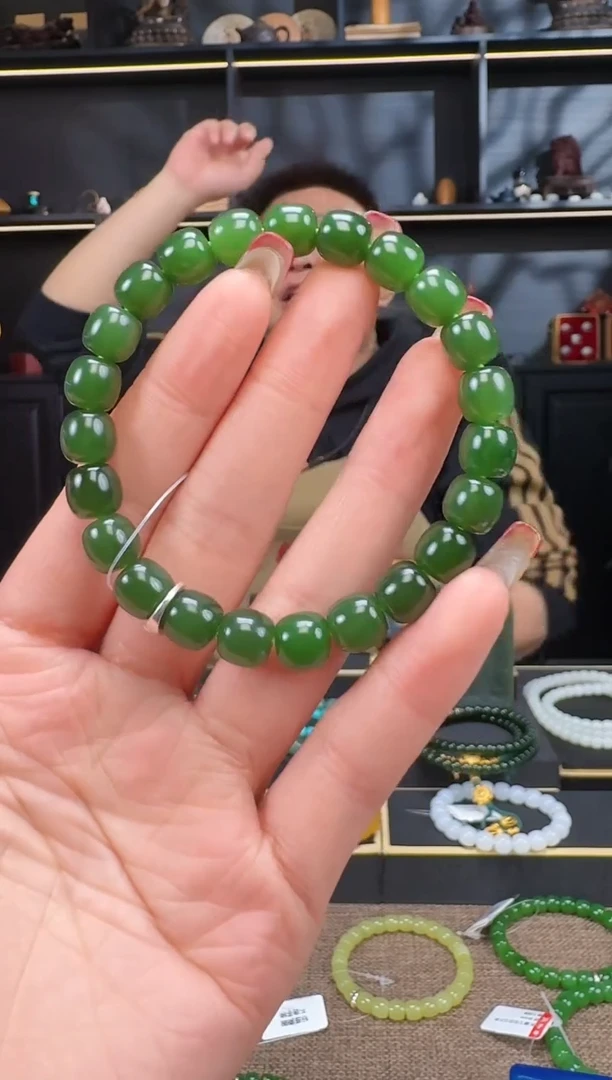 【闪购商品】和田玉1未镶嵌9mm碧玉老型手串