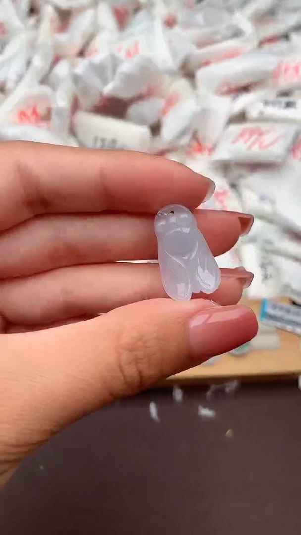 【闪购商品】翡翠挂件未镶嵌一